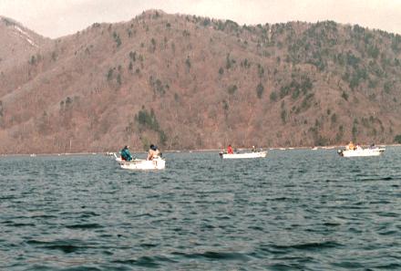2000.04.23.opening day-03.jpg (24954 バイト)