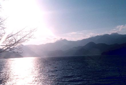 2000.04.23.opening day-09.jpg (17194 バイト)