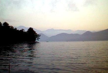 2001.05.29.Hattcyo-01.jpg (14903 �o�C�g)