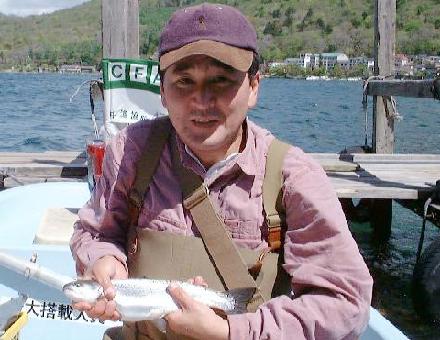 99.05.25.Mr.Sugimoto-02.jpg (35468 バイト)
