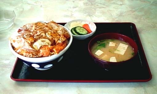 Katsudon.jpg (51908 �o�C�g)