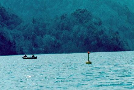 No,2 buoy-01.jpg (22150 �o�C�g)